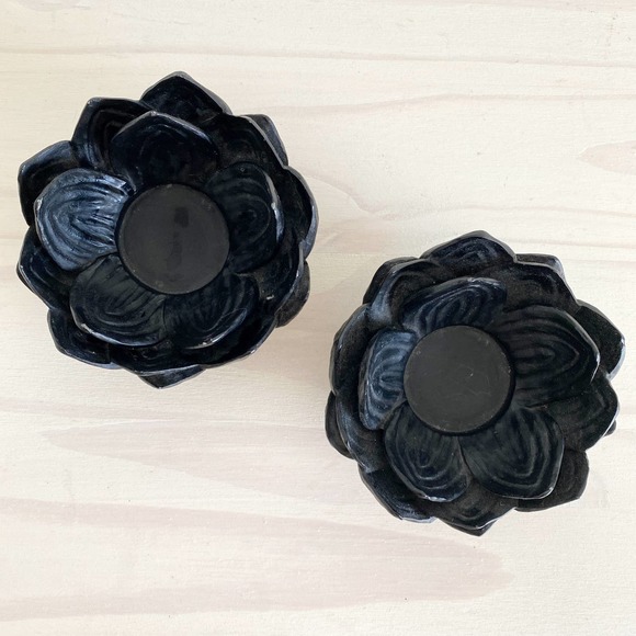 Lotus Flower Style Candle Holders Matte Black Set of 2 - Picture 6 of 8